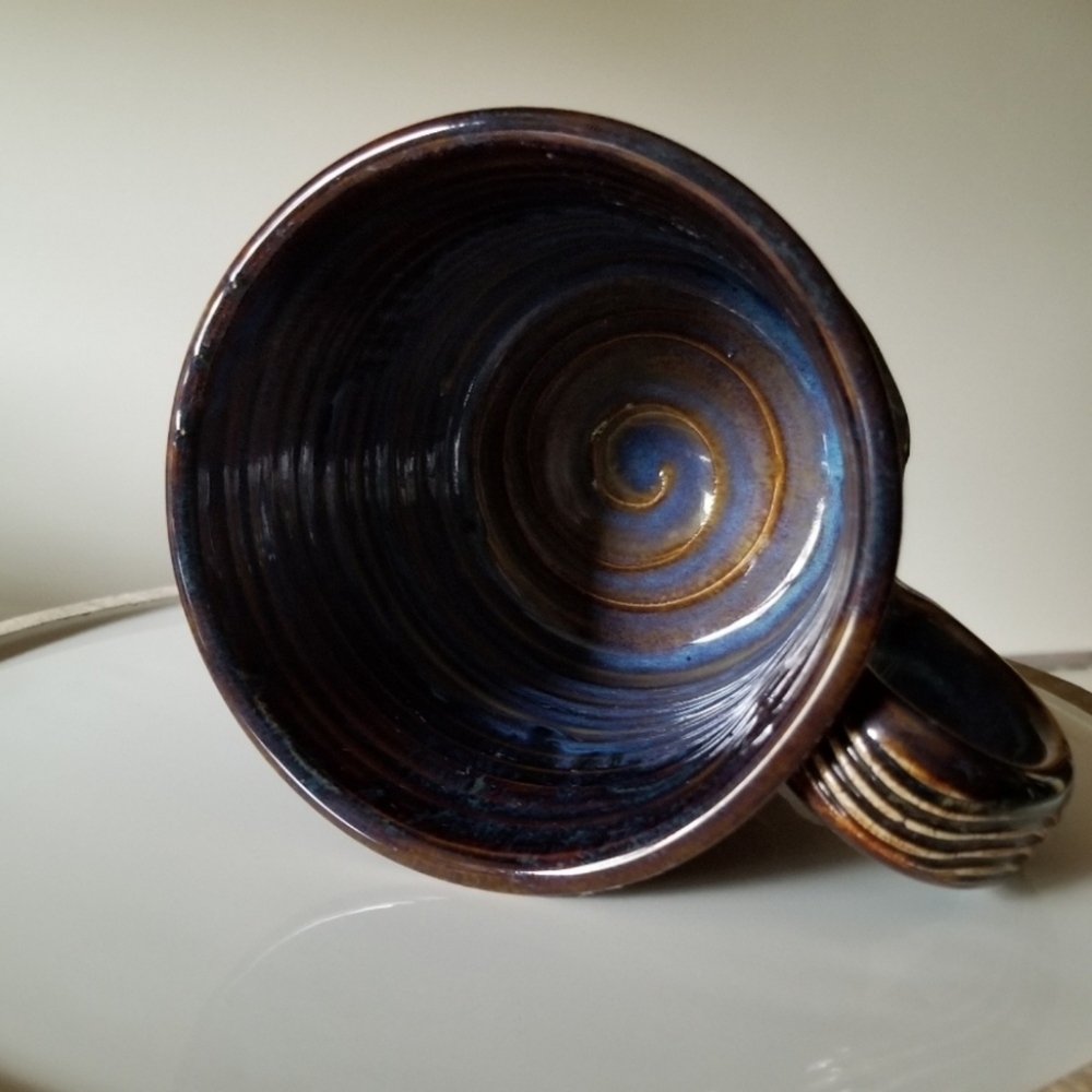 Beautiful handmade pottery mug 12 oz ink glazed wall drug brown blue Earthy Boho - Picture 4 of 5